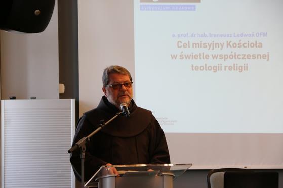 2019-11-07 Spotkanie mlodych ksiezy i sympozjum w Domus Mater (38).JPG