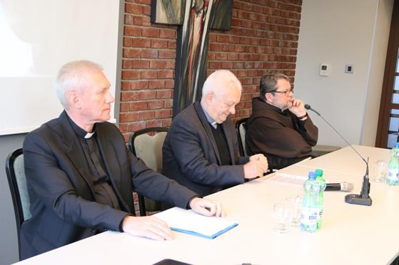 2019-11-07 Spotkanie mlodych ksiezy i sympozjum w Domus Mater (45).JPG